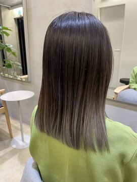 ベイル 登戸(Baill) 切りっぱなしグラデーションカラー　登戸