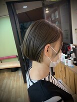 ヘアーモード ケーティー ピュール(Hair Mode KT Purl) BOBにイヤリングカラー