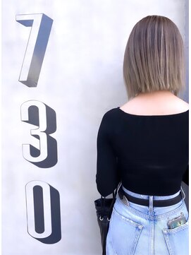 ナナサンマル(730) バレイヤージュカラー