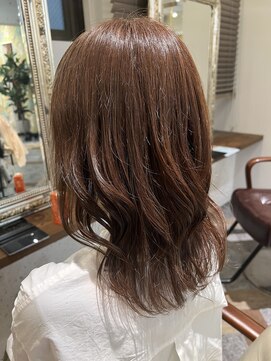 ムーン(moon) #ドレスヘア#ヘルシースタイル#ふんわりカール#波巻き