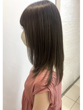 ファーレンピュアスウィート(fahren-pure-suite) ローレイヤー/レイヤーカット/沼畑夢希