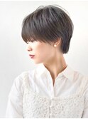 ショートボブ