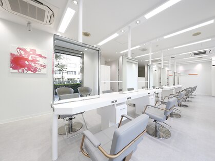 アッシュ 横浜西口店(Ash)の写真