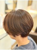 ショートボブ