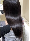 染めるたびに綺麗に!髪質改善カラー
