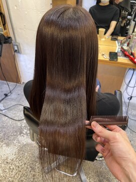 エム(EM) 髪質改善/デジタルパーマ/チェリーブラウン/下北沢