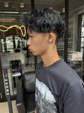 髪屋 紬 メンズ/メンズパーマ/メンズカット/波巻きパーマ