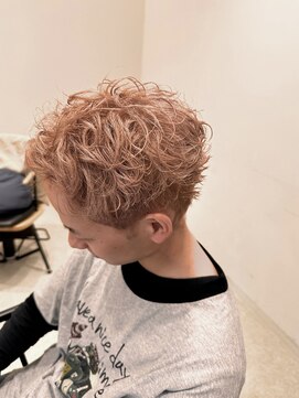 エテバイリリア(ete by LILIA.) ピンクベージュ