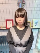 ヘアー アレス(hair ales)&nbsp;イメチェン　前髪　ピンクベージュ　クールショート