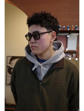 エディ(Edy) メンズスパイキーボックスショート刈り上げツイスパ眉毛カット