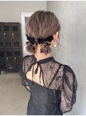 ツインシニヨン