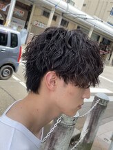 《*ラフに動くツイストスパイラルパーマ*》韓国風スタイルも簡単に再現可能○女子ウケ1位［新潟/眉毛]