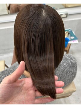 プラグ(Plug) トリートメント