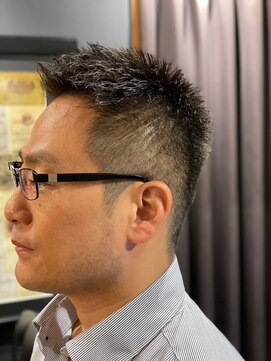 銀座 シノ 本店(shino) 【銀座理容室】モヒカンスタイル