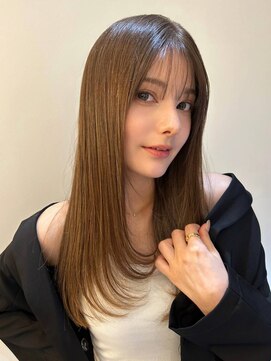 ジーナ 高槻(Zina) 髪質改善＊レイヤーロンググレーベージュ＊美髪【Zina 高槻】