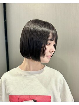 ハルキ ミナト ジャパン オオサカ(HARUKI MINATO japan OSAKA) ぱつっとボブ 20代30代40代ヘア 小顔 大阪ボブ 梅田