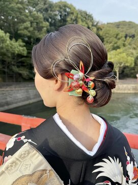 モカラ バイ レーコ(mokara by REKO) ツヤシニヨン