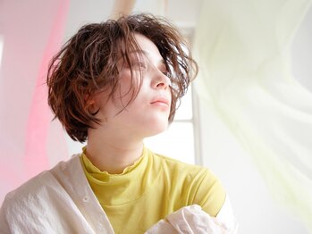 ネウィ 大分中央町店(newi)の写真/【HPB AWARD2024 BESTSALON注目サロン選出】毛流れ/癖などの動きを計算したカットでLifeStyleも含めてFIT☆
