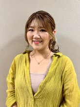 コム(com by neolive) 若林 美由希