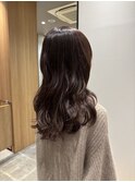ロングヘア ブラウンカラー 大人可愛い ウェーブヘア