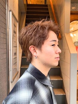 アソビ 元町店の写真/学生さんにも大人気のメンズサロン/「自分に似合う髪型がわからない」という悩みを解決します！