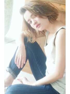 リマ(RIMA) 【RIMA】HARUKI 外国人風☆ハイトーンのかきあげミディアムBob