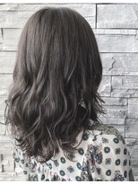 アールトゥーヘアー(art To Hair) 暗めのグレージュ