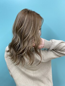 リーホリエ(Lee Horie) 【春満開♪】ベージュハイライト＆ピンクハイライト