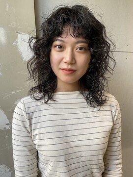 ロジ(loji) くるくるパーマ