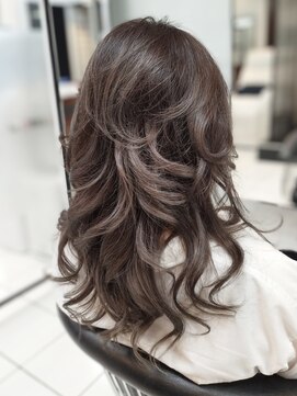 ヘアースタジオ ジェイワン(hair studio J ONE) 30代40代50代60代 脱白髪染め 白髪ぼかし トーンダウンカラー