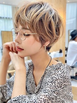 アイドットプラス 表参道(i.+omotesando) 骨格補正絶壁カバー顔まわり簡単スタイリングくびれショートボブ