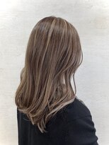 アンジェリカ(Angelica Total Beauty Lifestyle Design)&nbsp;レイヤーカットエモージュデザインカラーハイライト