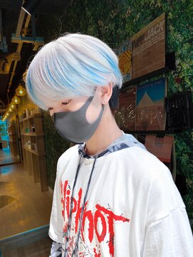 ジルバイジゼル(JILL by GiseL) 中世ウルフ/メンズウルフ/ハイトーン/ダブルカラー/ホワイト