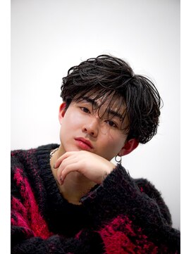 ホワイト(WHITE) シースルーマッシュ/シースルーフェザー/メンズパーマ