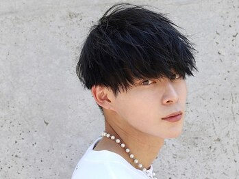 アーバンスタジオトウキョウ 下北沢店(URBAN STUDIO TOKYO)の写真/【下北沢駅徒歩1分】オシャレを極めた学生さんに人気のサロン。学割クーポンでお得にお洒落を楽しめる！