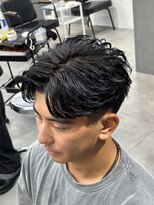 オーバルバイアピッシュ(OVARL by apish) 毛流れフェザーパーマ