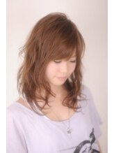 ベルヴェール ヘアー(Belle vert hair) ナチュラルでふんわり柔らかなスタイル