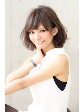 ビューイースト 亀戸 錦糸町(VIEW EAST) ミディアムヘアは耳かけパーマでお手入れ簡単