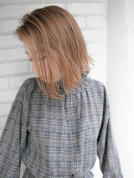 ルティア 池袋(Lutia) 前下がりボブ×オレンジ