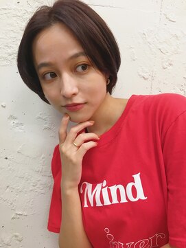 オペラ(OPERA by BALLET HAIR) ナチュラルショート センターパート カジュアルショート