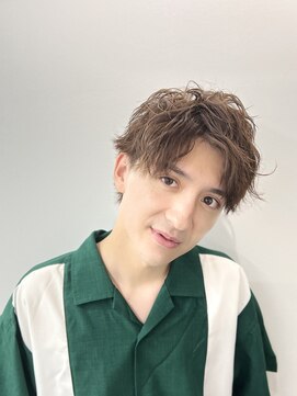 リバティシェアバーバー 銀座(LIBERTY SHARE BARBER) 王道外ハネスパイラルマッシュ