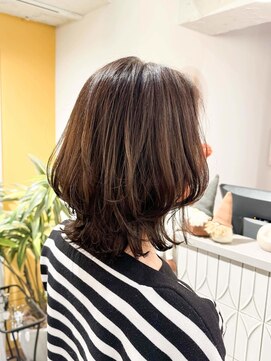 ムーン(moon) #ハッシュカット#フルバング#似合わせカット#レッドブラウン