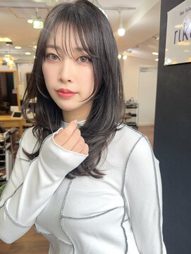 リコバイアフロート(riko by afloat) レイヤーカット/レイヤーロング/ワンカール/グレージュ