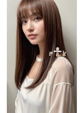 ラクヘアー 明大前(rakhair) 乾かすだけでまとまる艶髪ロング