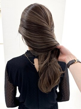 ジル ブラン 福岡(JIL BLAN) ハイライトレイヤーカットショートボブイルミナカラー天神大名