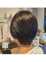 クレア(CREA)&nbsp;トップがふんわりする丸みショート