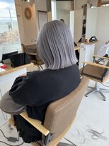 アルーナビューティデザイン シルバーグレー