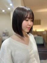 ベンチ(bench) ぱつっとボブ×暗髪アッシュグレー