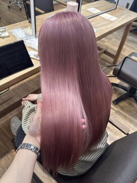 ヘアスペース リズム グリーン(Hair space Rizm green) ピンクカラー