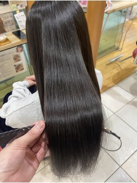 バニラ 重信店(VENIRE) プリエストレート